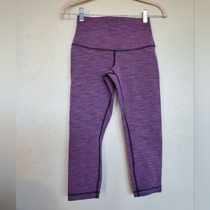 Lululemon Fuschia Diamond Jacquard Space Dye High Times Capri Leggings Size 4